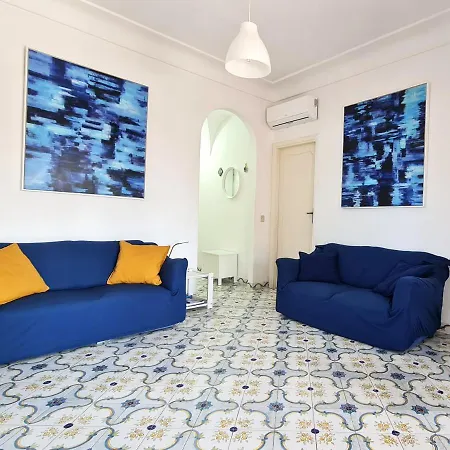 Matisse - Damecuta Park Apartman *