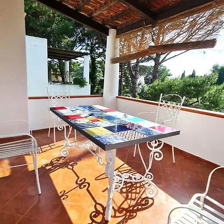 Matisse - Damecuta Park Apartman Anacapri